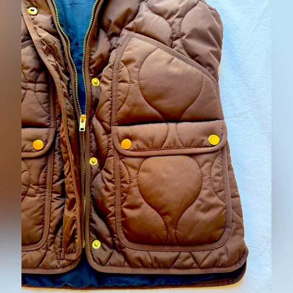 J. Crew Quilted Excursion Vest XXS - Picture 5 of 15